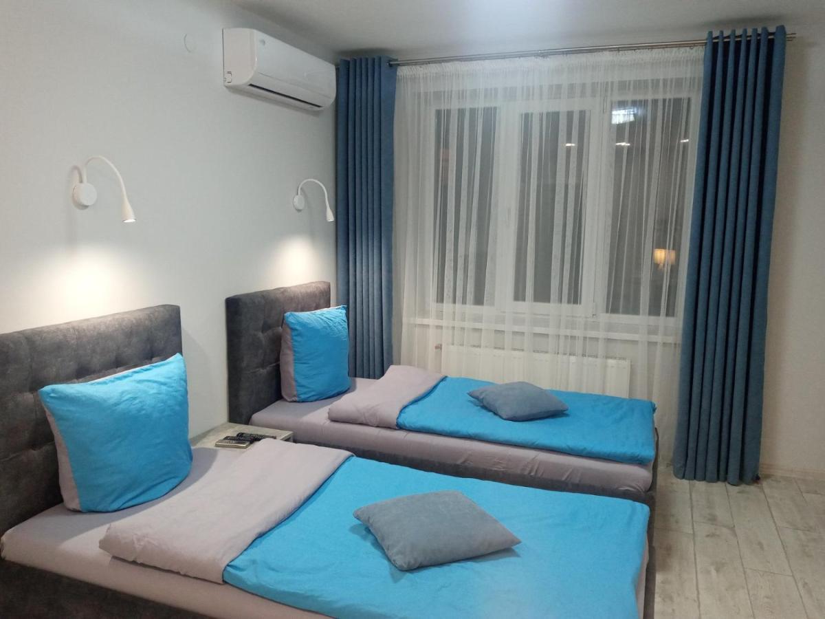 Апартаменты Weekend Inn Uzjhorod Exteriör bild