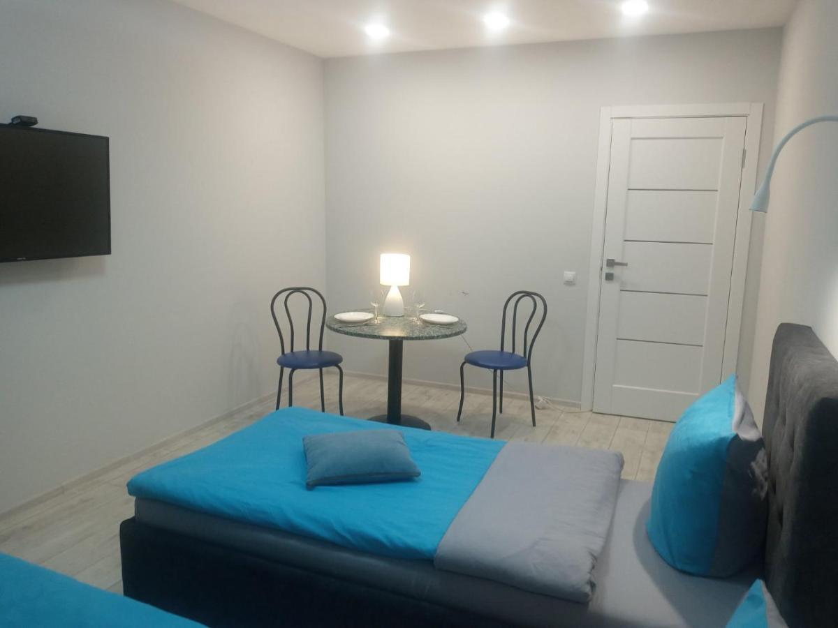 Апартаменты Weekend Inn Uzjhorod Exteriör bild