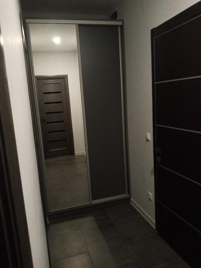 Апартаменты Weekend Inn Uzjhorod Exteriör bild